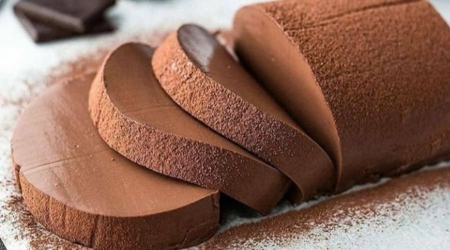 Budinca de Ciocolata: Aerata, Usoara si Super Delicioasa!